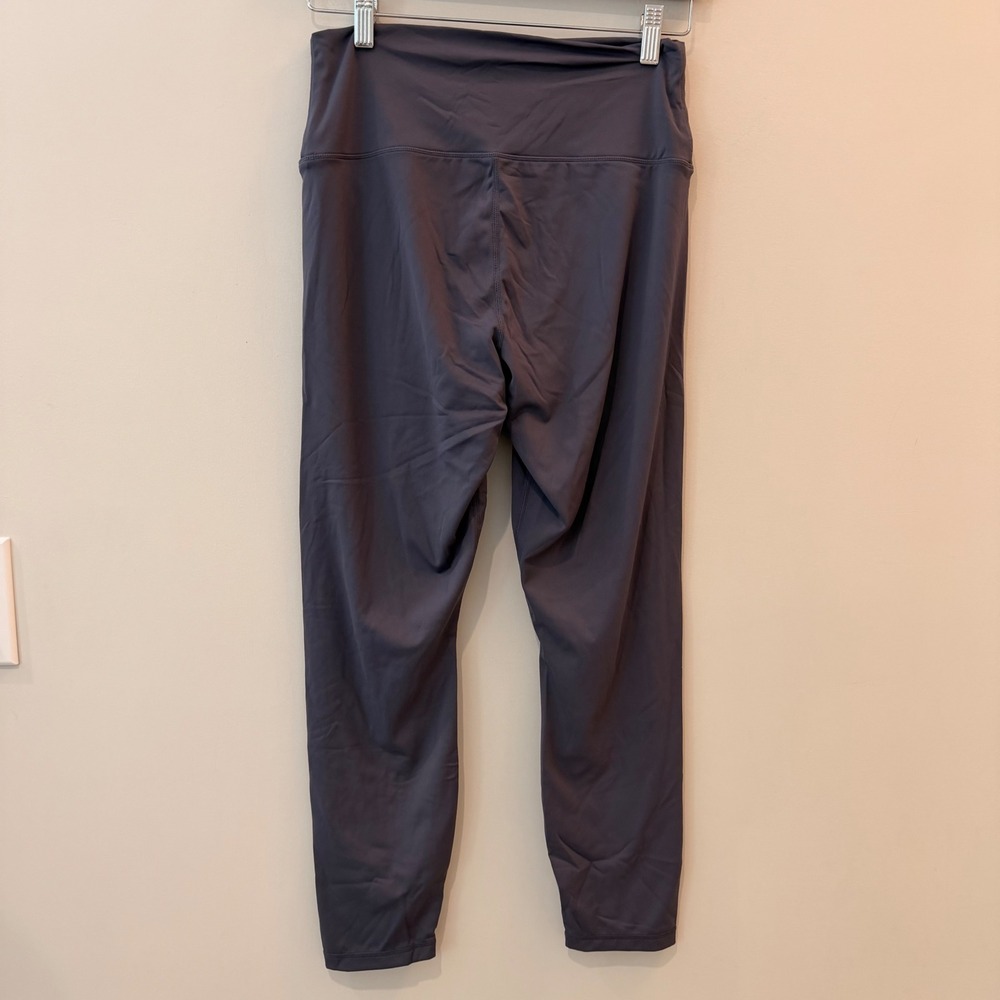 Quince Ultra Form High Rise Legging Pilates Yoga Gym Travel Blue Fog Large EUC - Picture 5 of 16